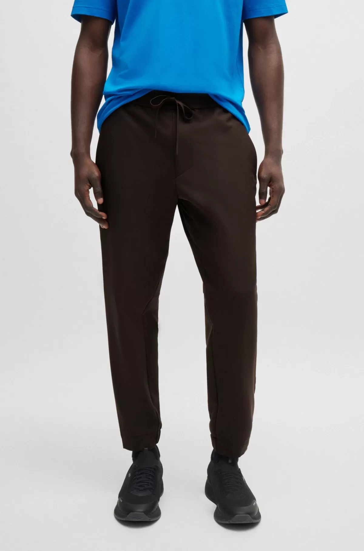 HUGO BOSS Chinos Med Tapered Fit I Strygelet Stof Med Stræk I Fire Retninger Beige Store