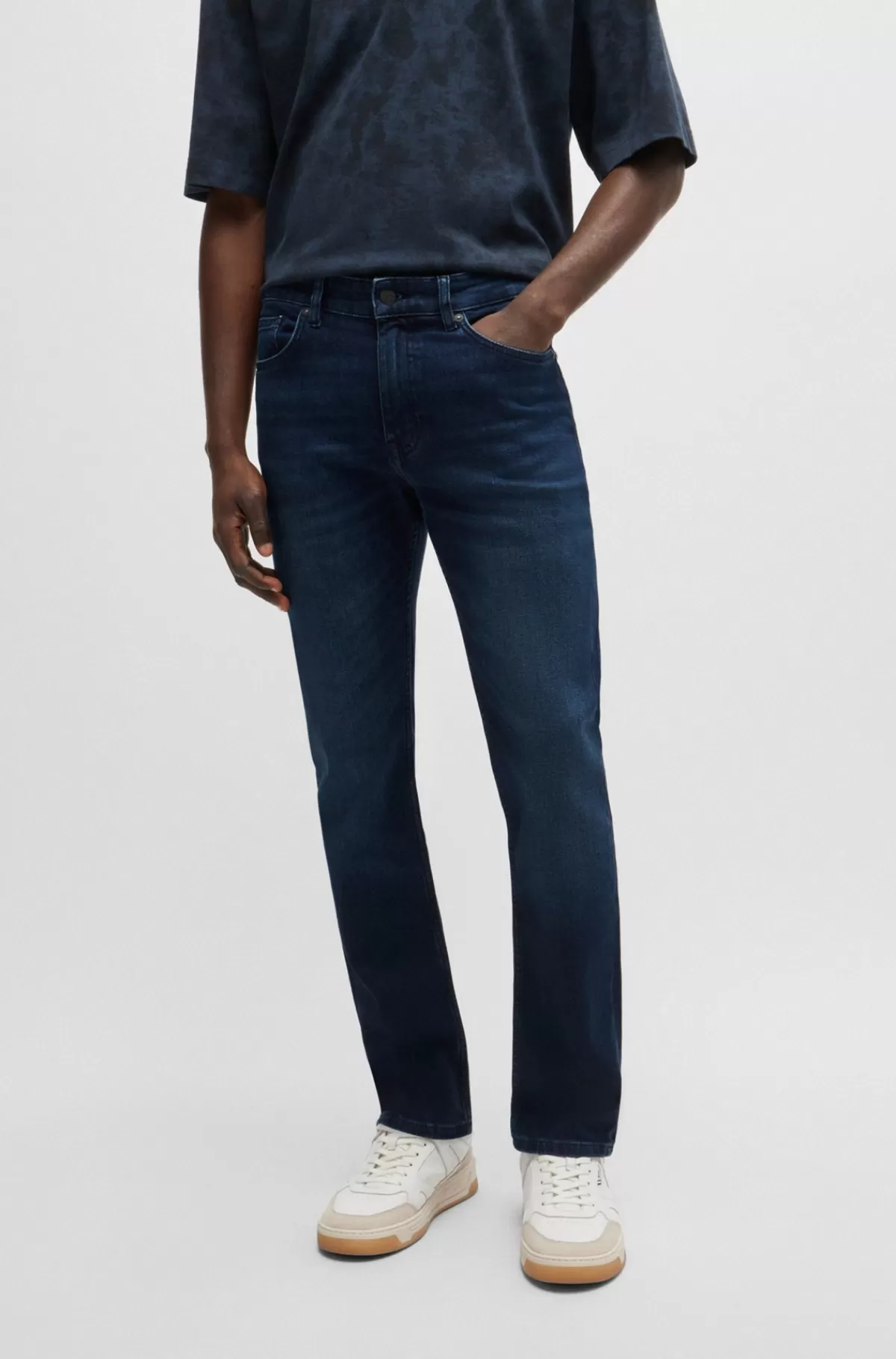 HUGO BOSS Delaware Slim Fit Jeans I Denim Med Behageligt Stræk Mørkeblå Store