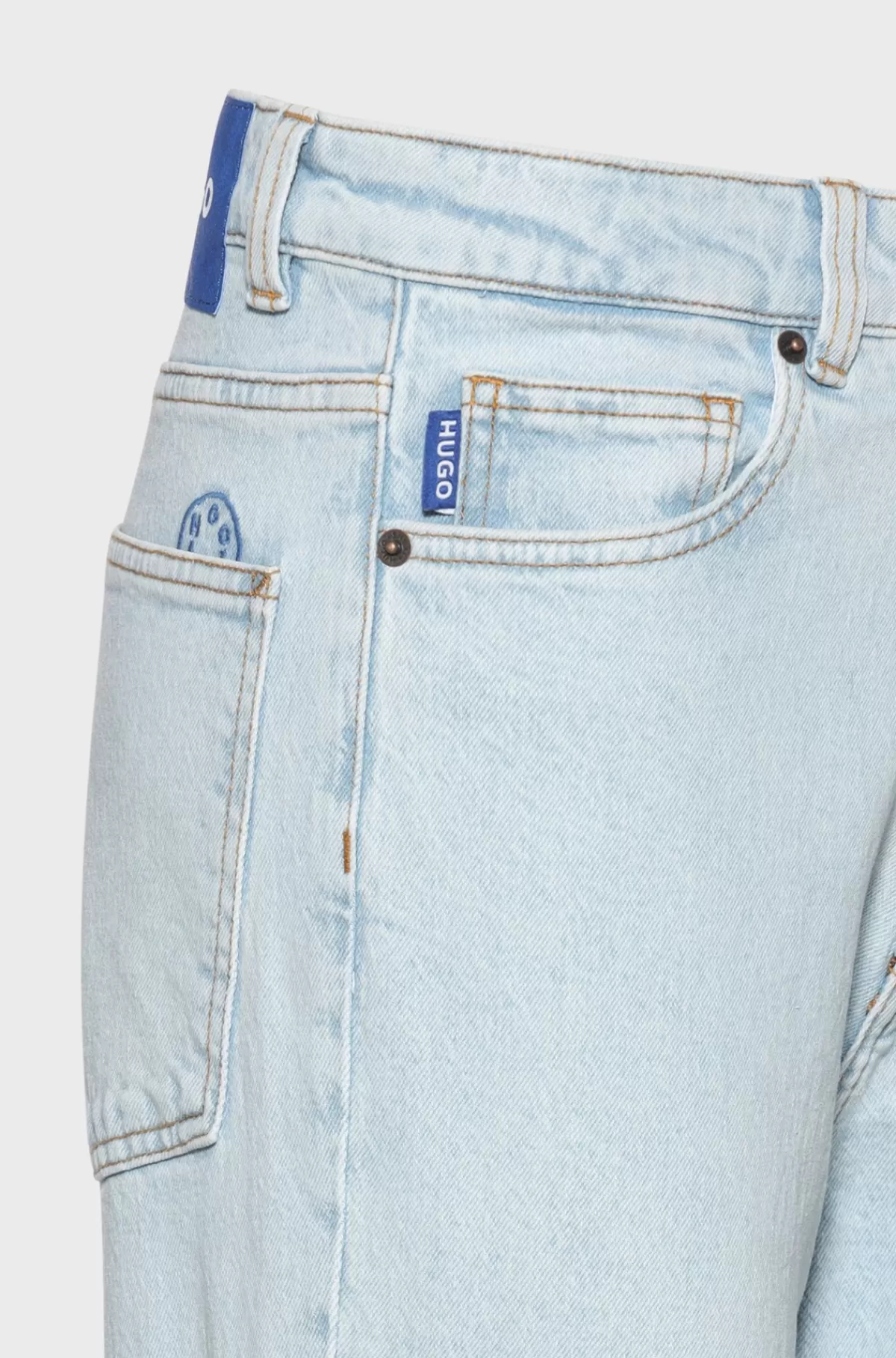 mom_jeans_i_marinefarvet_denim_med_strk_10.webp HUGO BOSS Mom Jeans I Marinefarvet Denim Med Stræk Lyseblå New