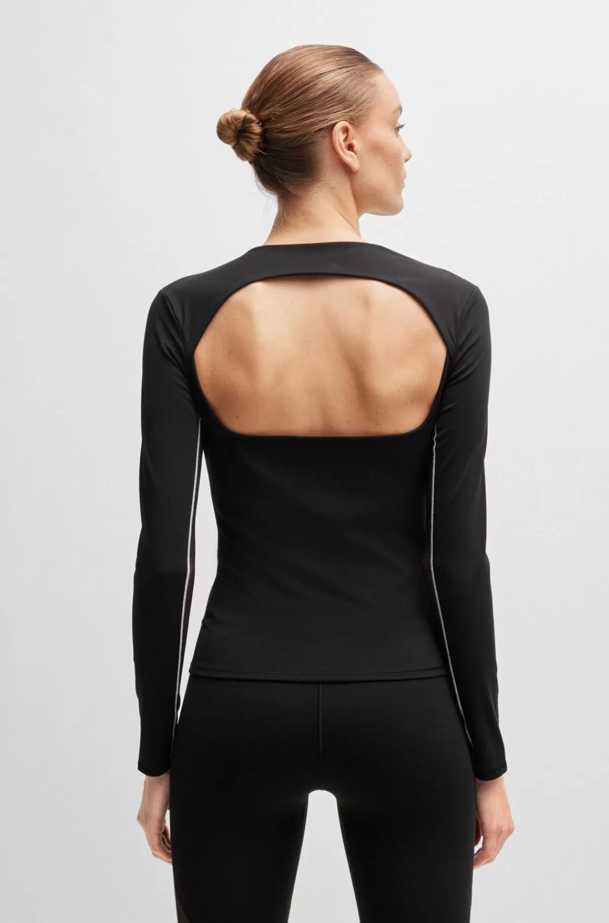 HUGO BOSS Regular Fit Top I Jersey Med Stræk Samt Udskæring I Ryggen Sort Outlet