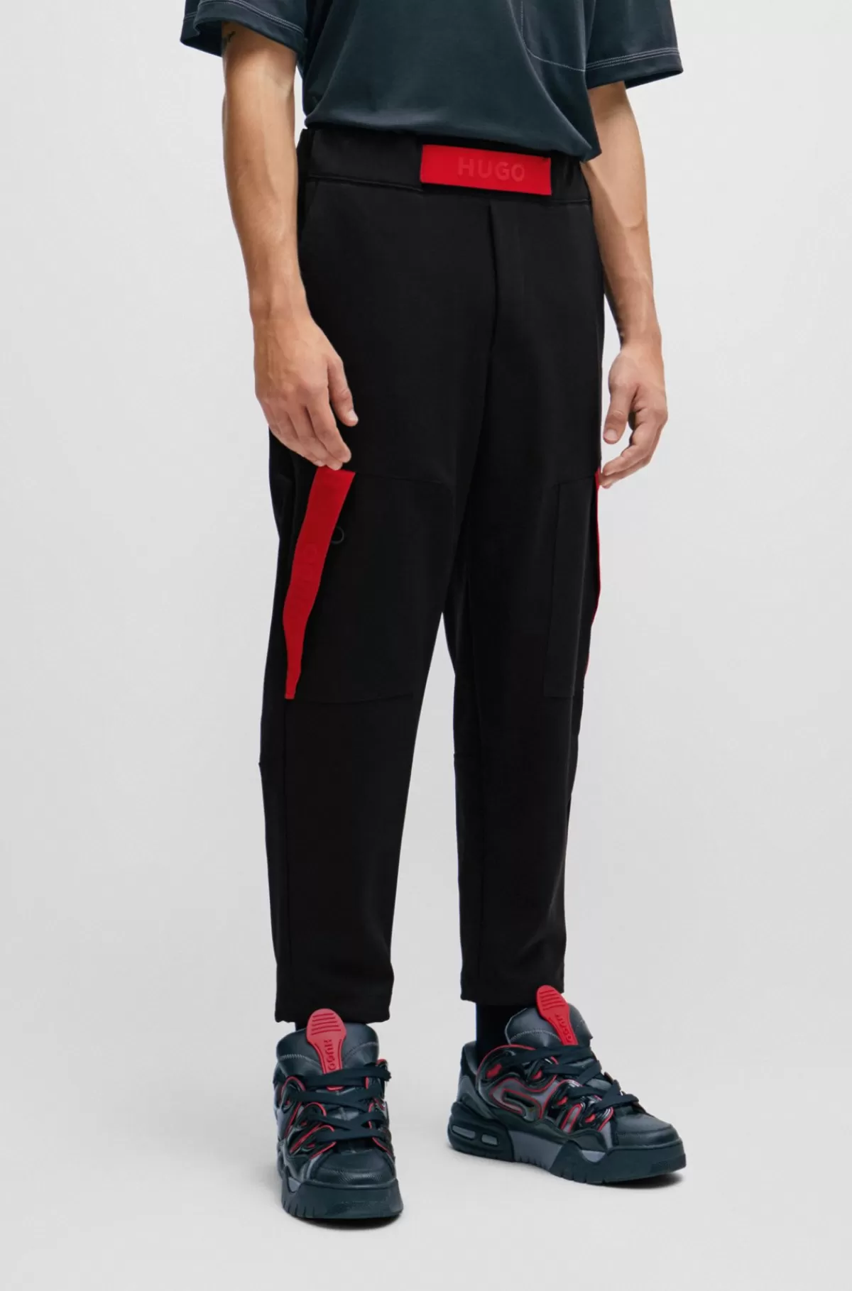 HUGO BOSS Relaxed Fit Tracksuit-bukser Med Rødt Logobånd Sort Online