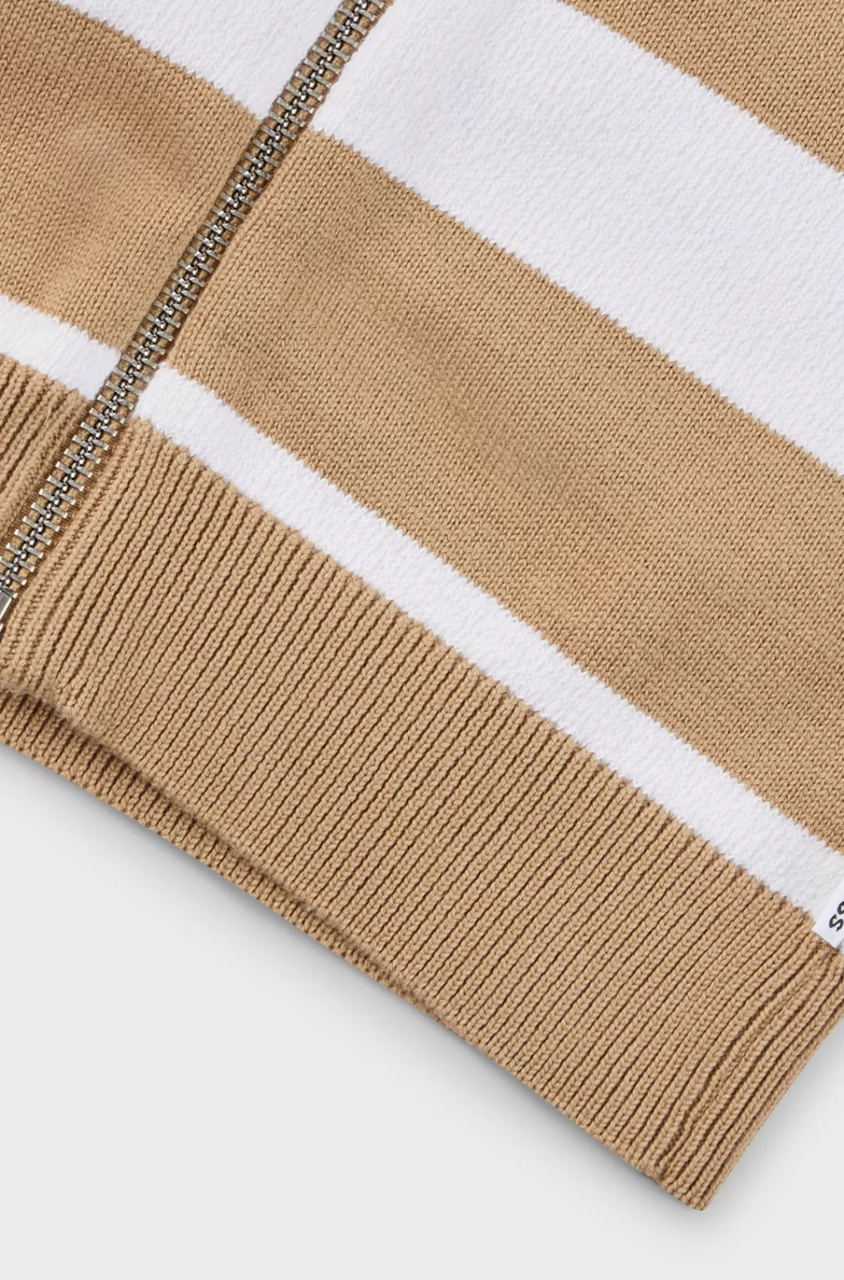 stribet_cardigan_til_brn_i_bomuld_med_logoprint_8.webp HUGO BOSS Stribet Cardigan Til Børn I Bomuld Med Logoprint Mønstret Cheap