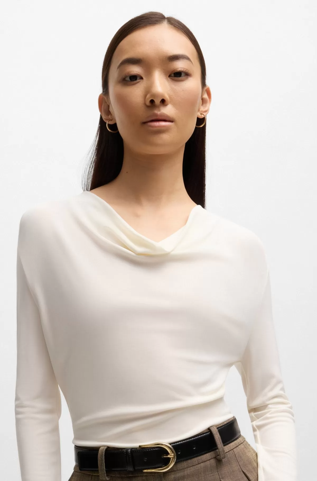 HUGO BOSS T-shirt Med Lange ærmer I Crepe Med Stræk Med Draperet Hals Hvid Fashion