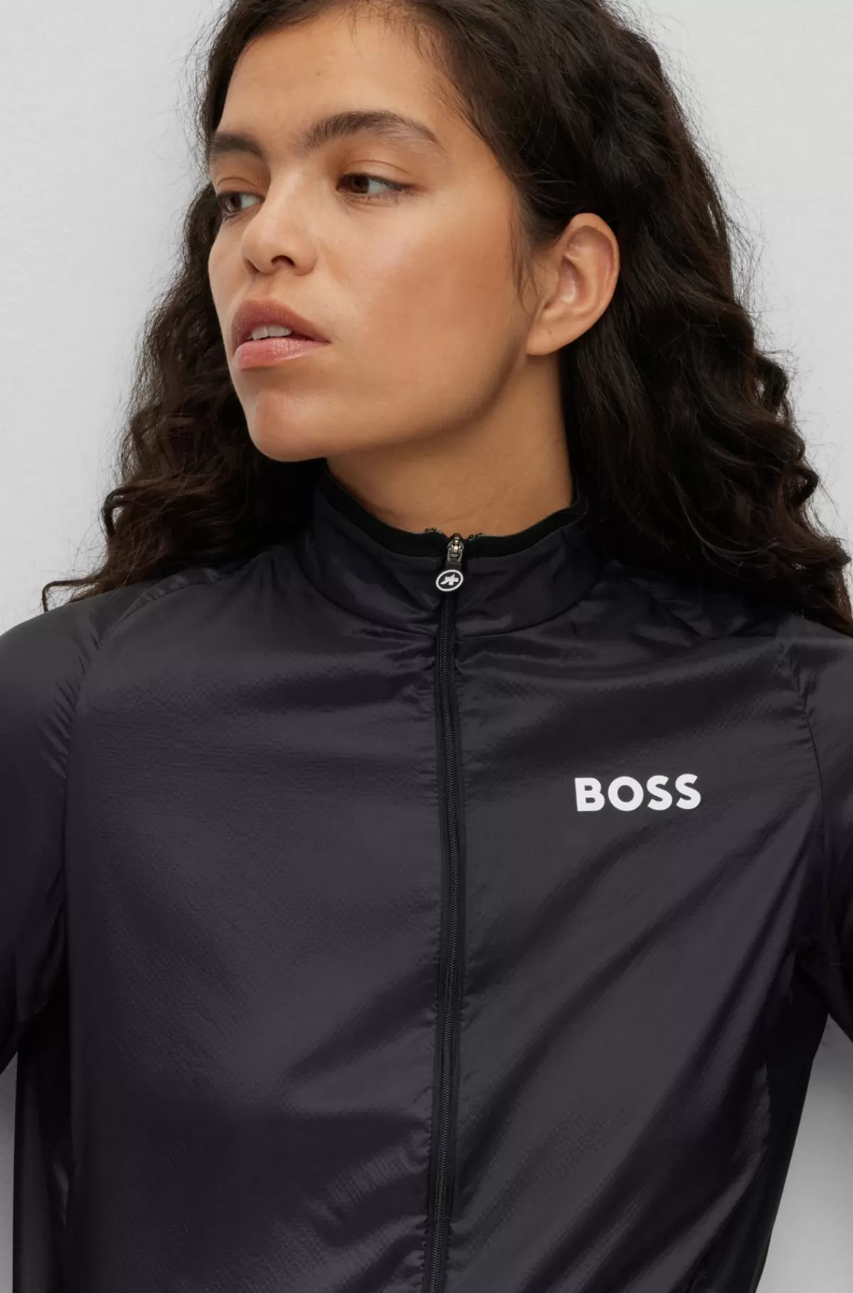 HUGO BOSS Vindjakke Fra BOSS X ASSOS Med Strækbart Mesh Og Et Design, Der Nemt Kan Pakkes Ned Sort Flash Sale